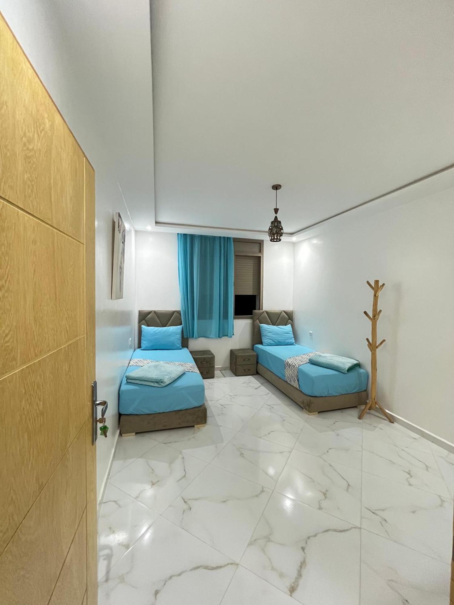 Kaza Moon Hostel Imszuan Kültér fotó