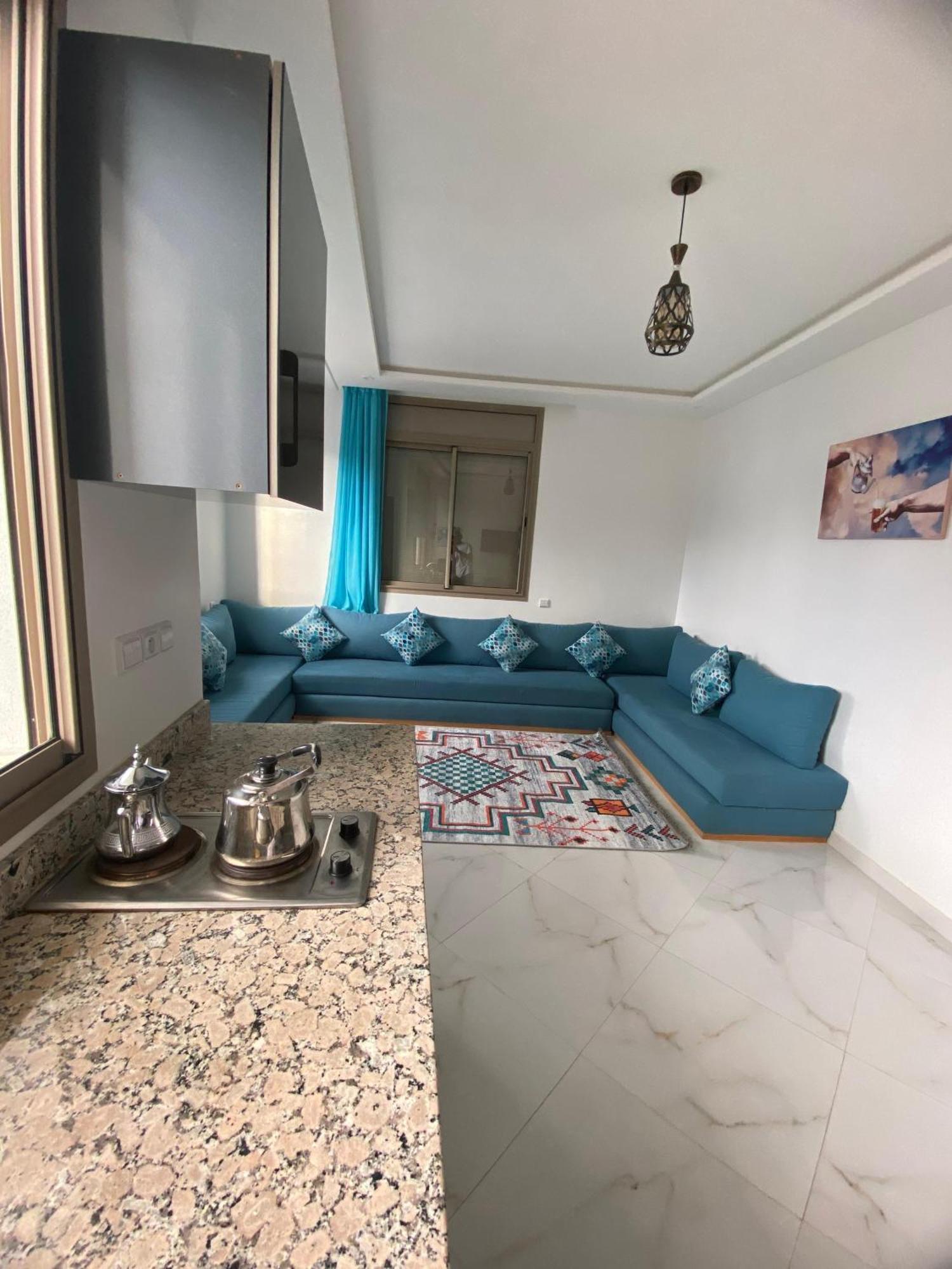 Kaza Moon Hostel Imszuan Kültér fotó
