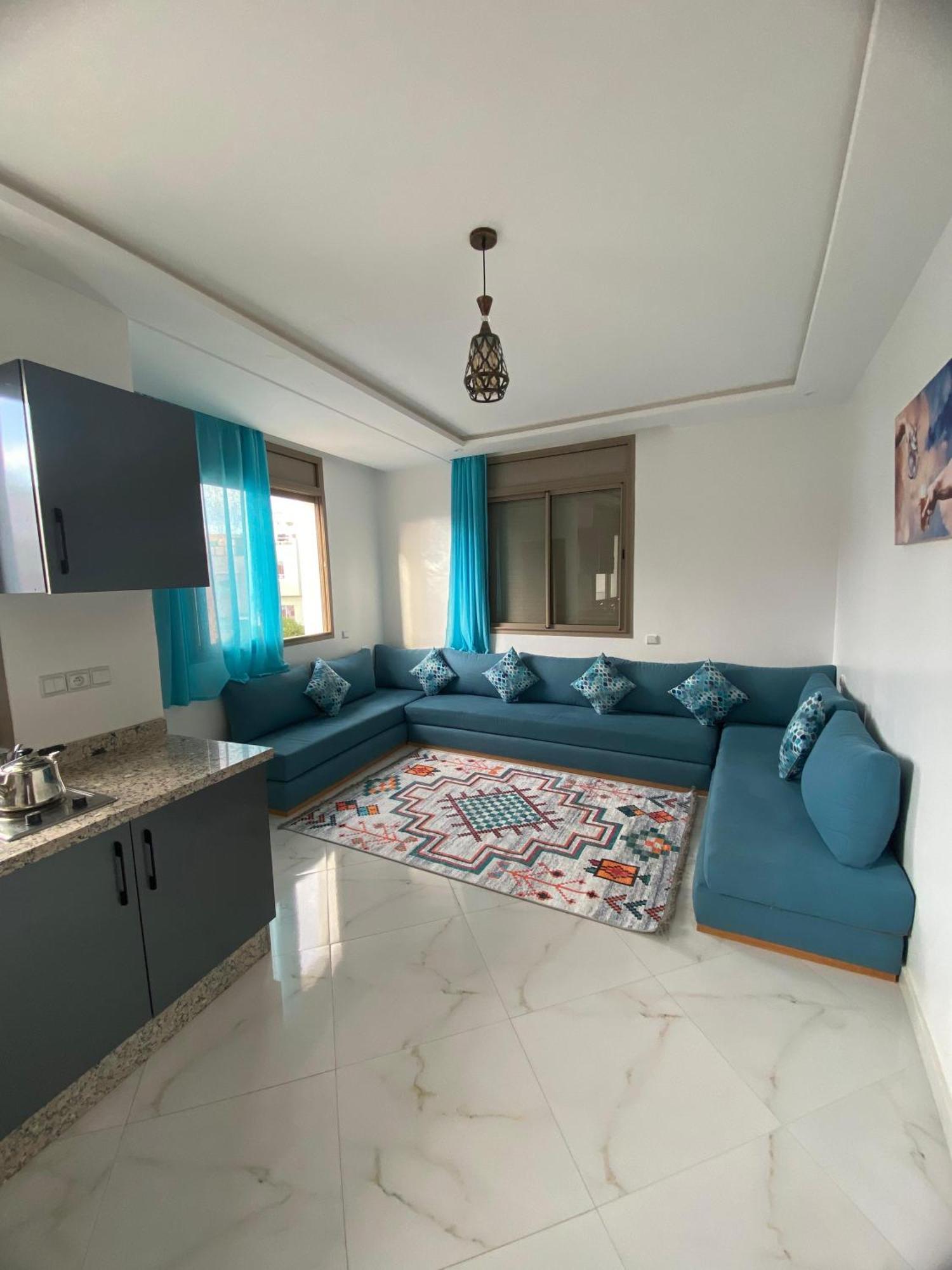 Kaza Moon Hostel Imszuan Kültér fotó
