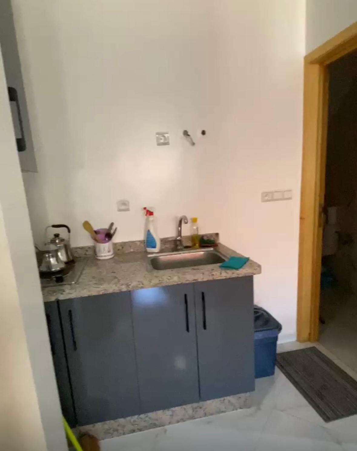 Kaza Moon Hostel Imszuan Kültér fotó