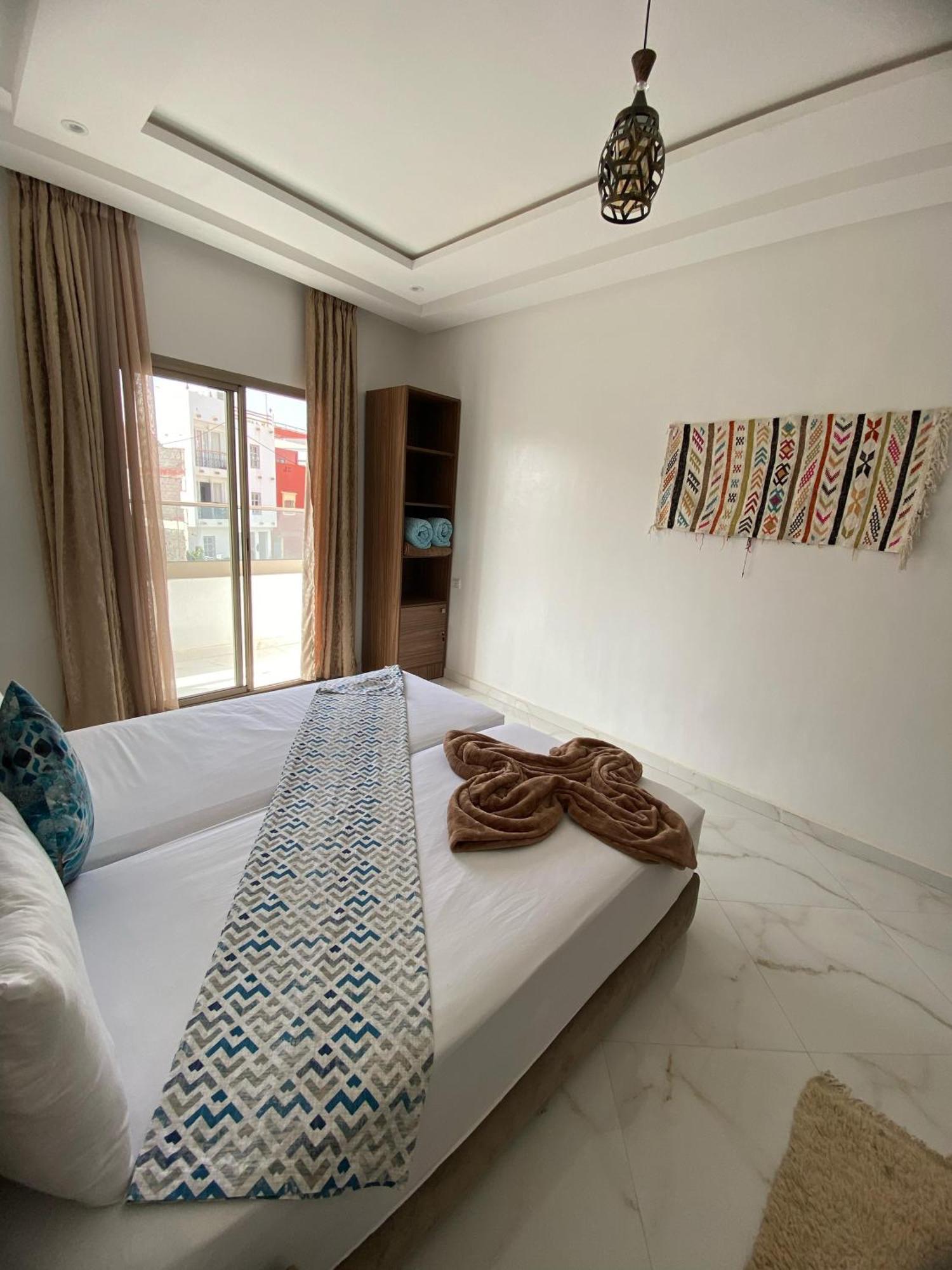 Kaza Moon Hostel Imszuan Kültér fotó